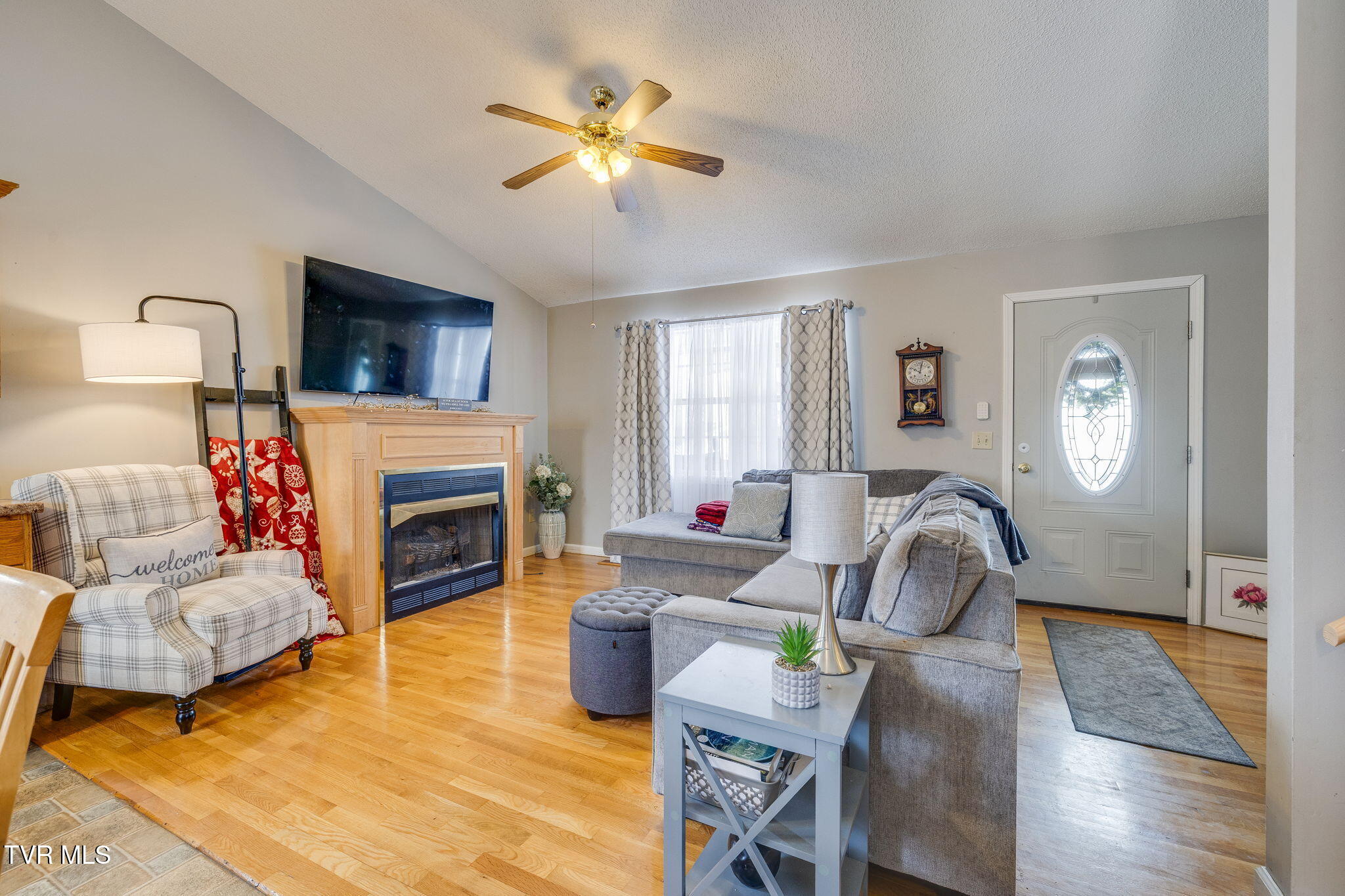 1065 Gray Station Road Gray, TN 37615 - Photo 6 of 30 006