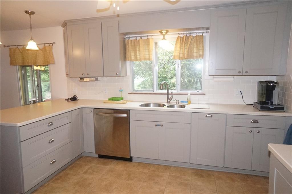 724 West Old Rte 422 Butler, PA 16001 - Photo 5 of 24