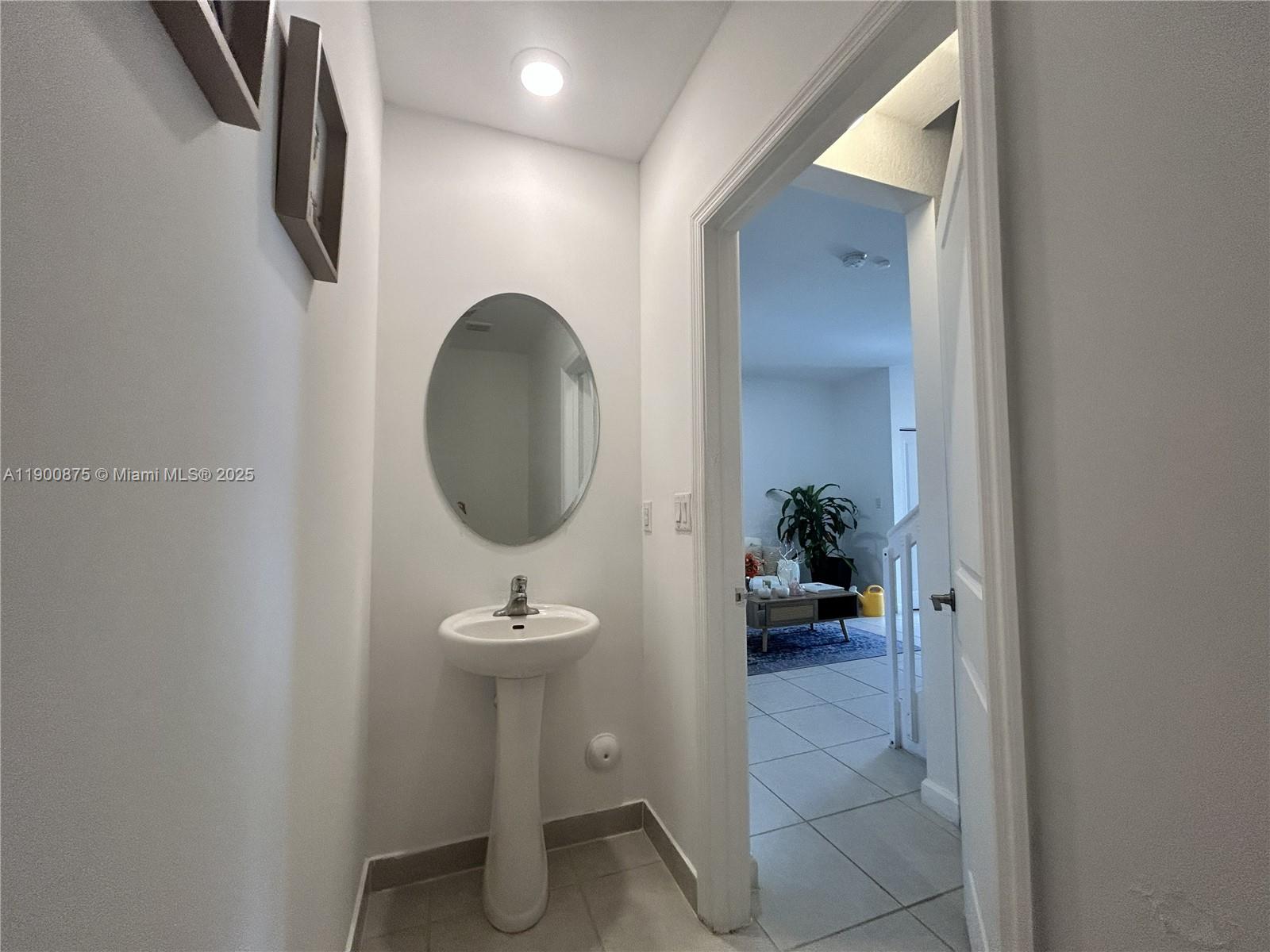 1685 Southeast 27th Street, Unit 1685 Homestead, FL 33035 - Photo 7 of 38