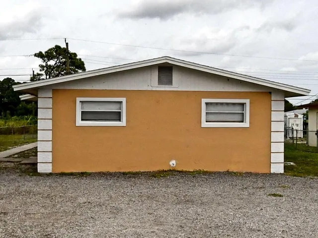 $4,650,000 | 902 South 15th Street, Fort Pierce, FL 34950