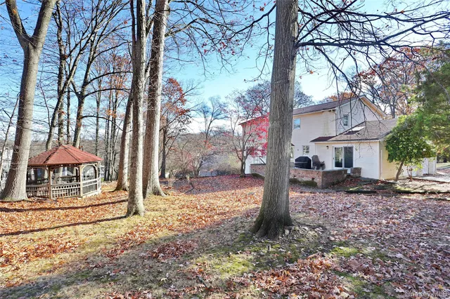 $1,275,000 | 7 Hawk Street, Chestnut Ridge, NY 10977