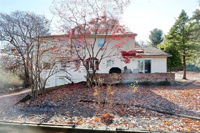 $1,275,000 | 7 Hawk Street, Chestnut Ridge, NY 10977