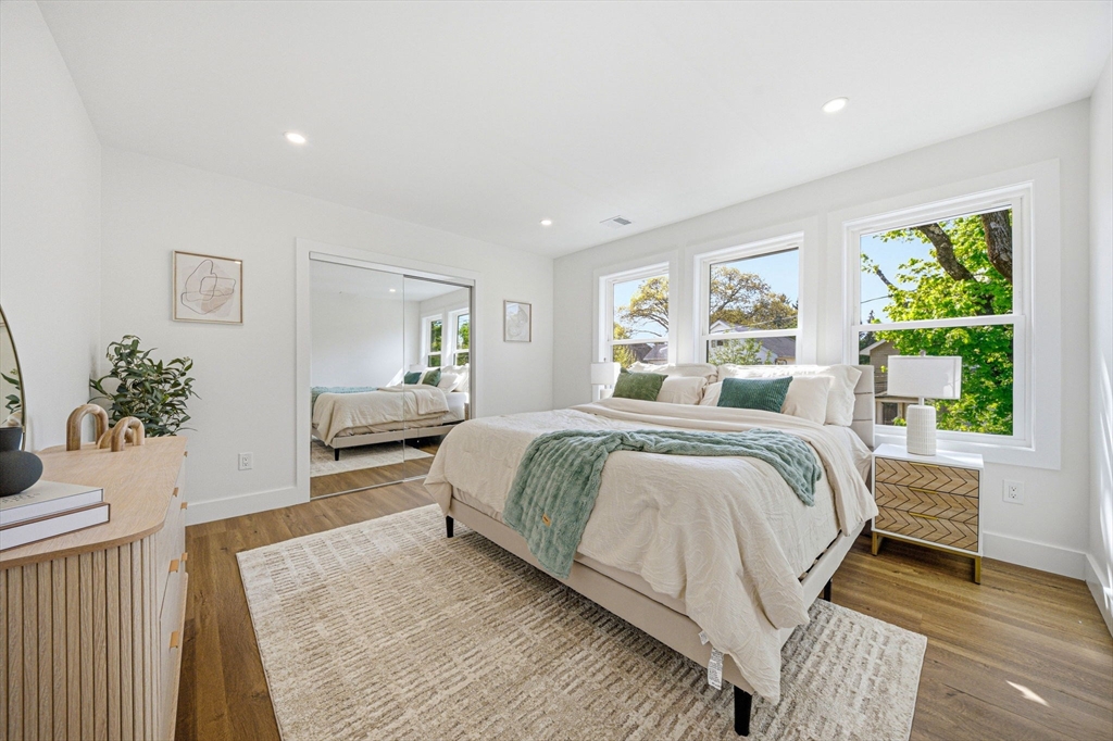 54 Rangeley Road, Unit 2 Newton, MA 02465 - Photo 28 of 40 Gallery Image 28