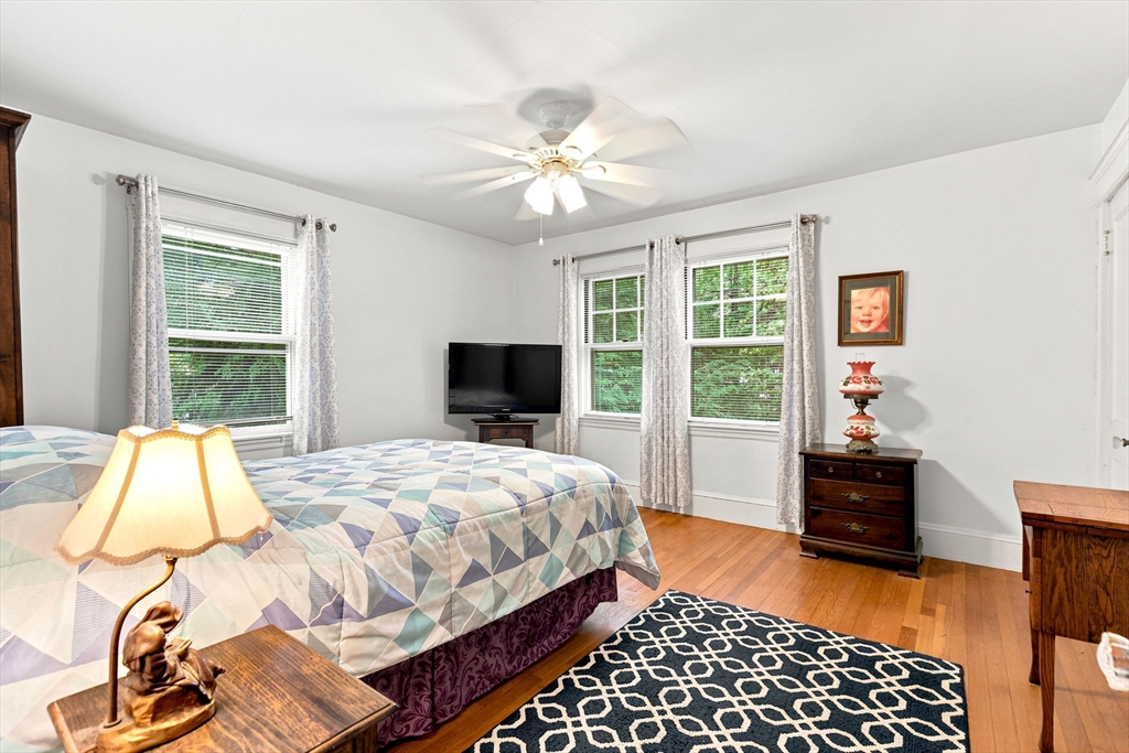 43 Southbourne Road Boston, MA 02130 - Photo 15 of 41