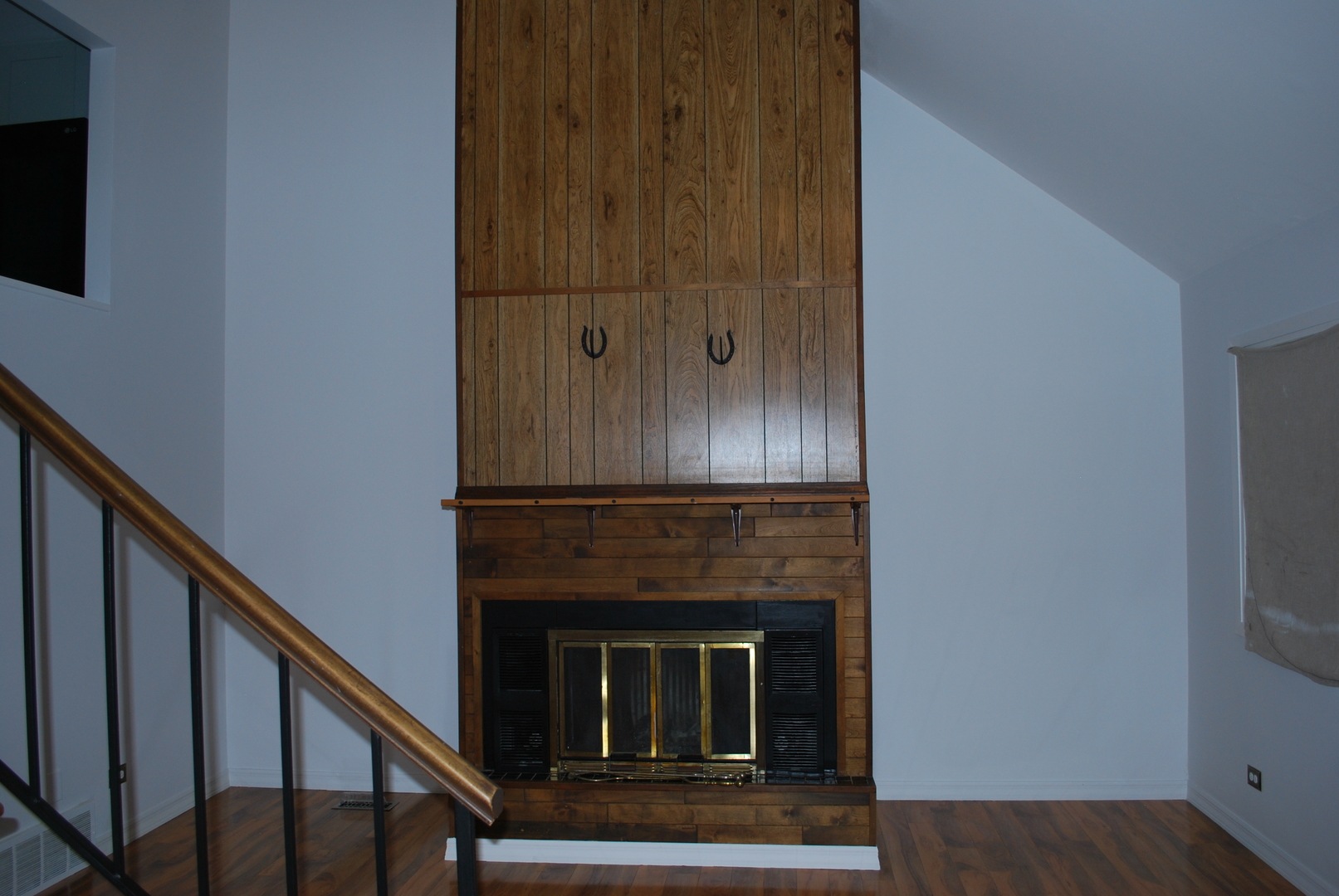 571 White Birch Road Lindenhurst, IL 60046 - Photo 4 of 19 Gallery Image 4