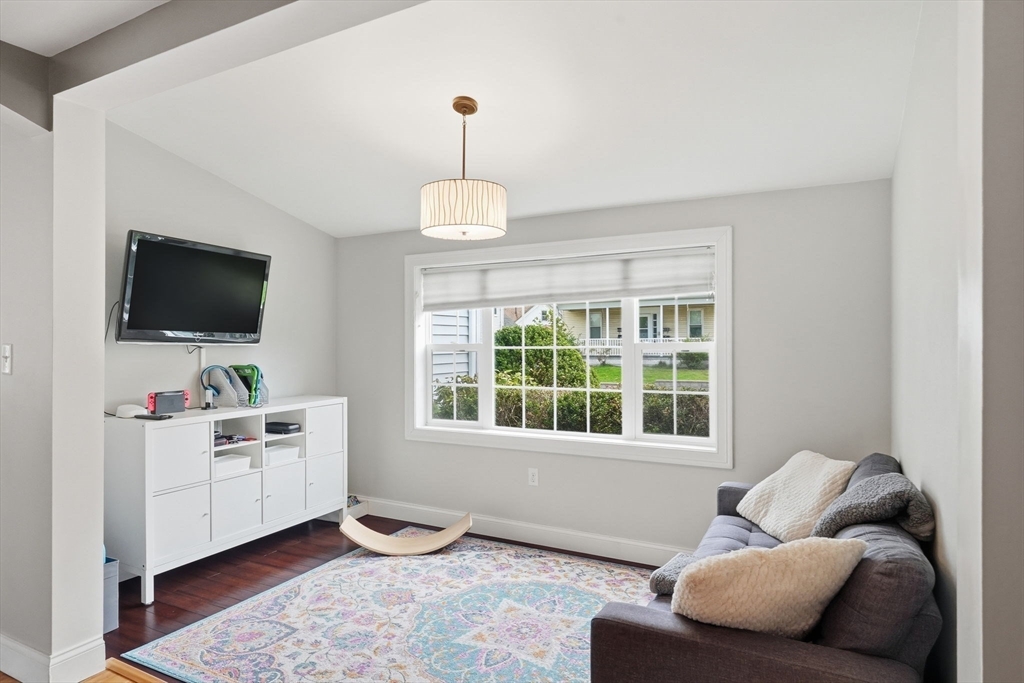 31 Walnut Street Dedham, MA 02026 - Photo 19 of 34