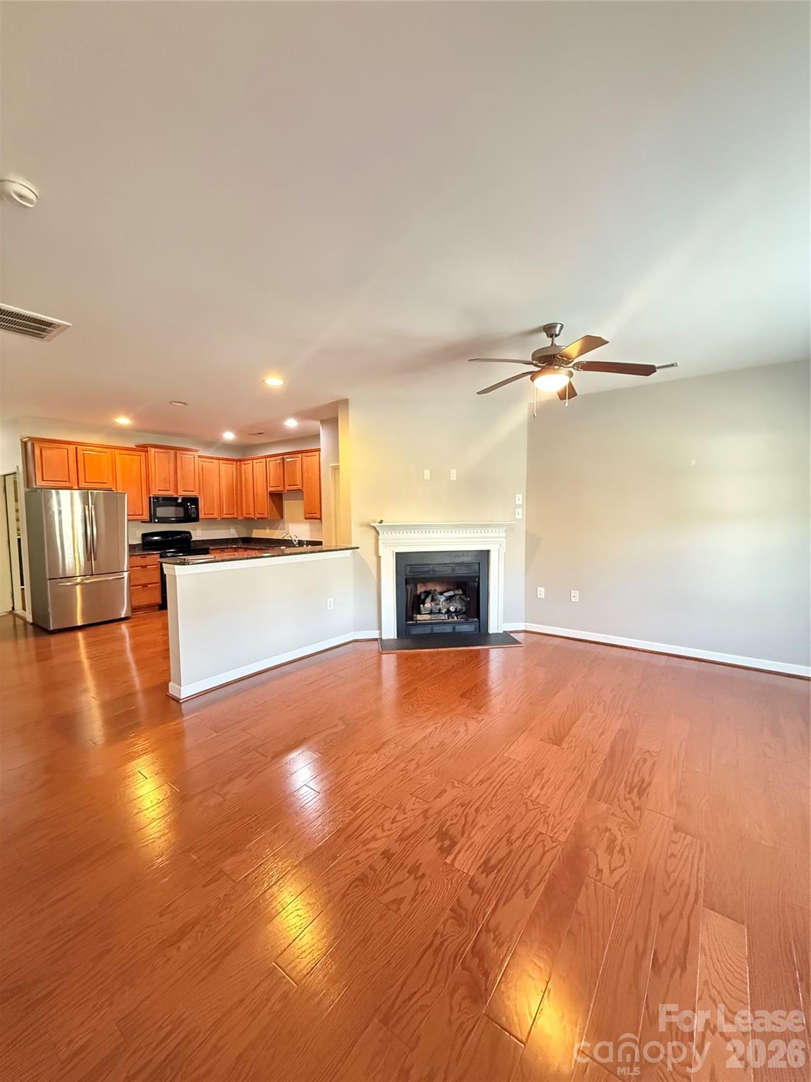 5675 Stafford Road Charlotte, NC 28215 - Photo 2 of 17
