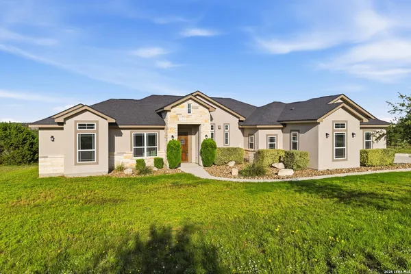 $669,000 | 136 Vista View Place, Spring Branch, TX 78070
