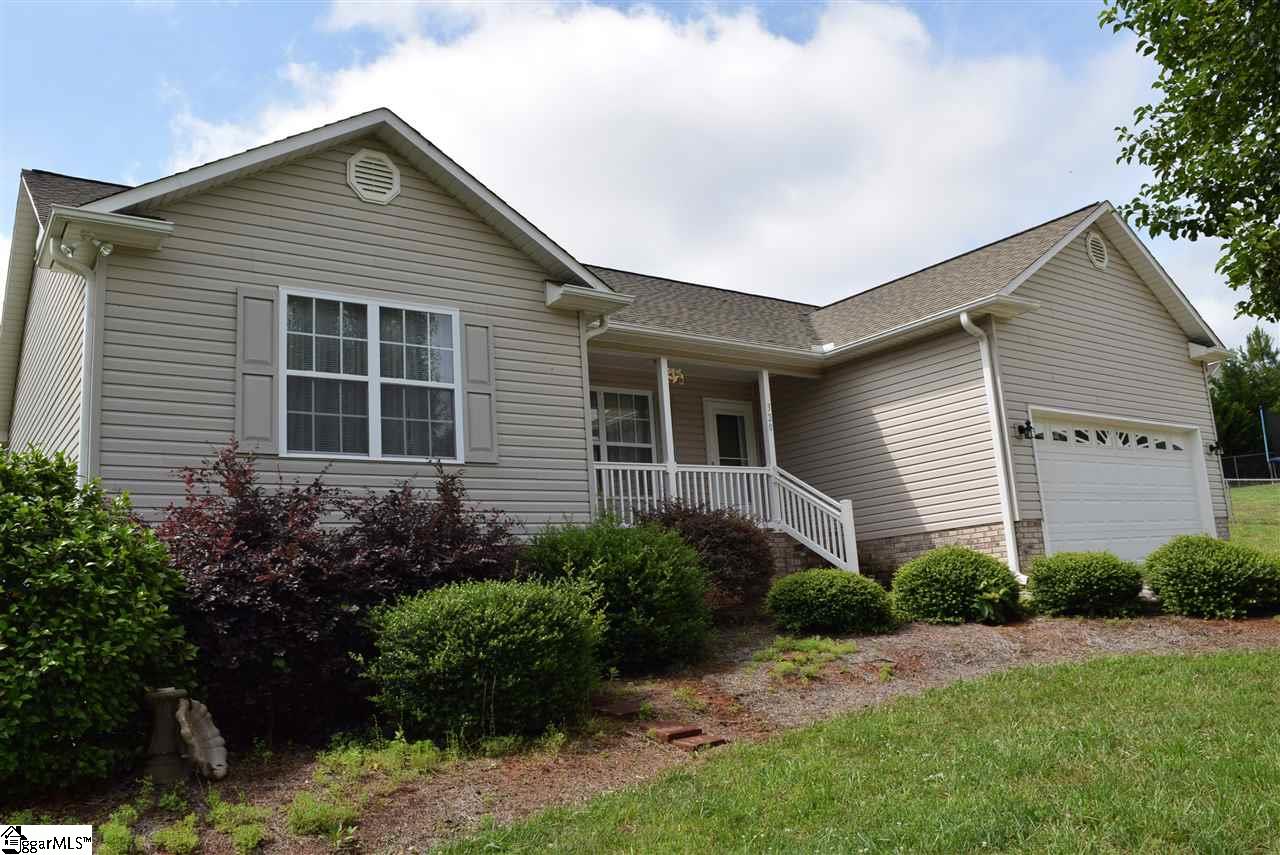 320 Gale Wind Court Inman, SC 29349 - Photo 2 of 28