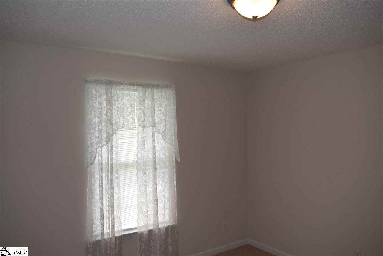 320 Gale Wind Court Inman, SC 29349 - Photo 13 of 28