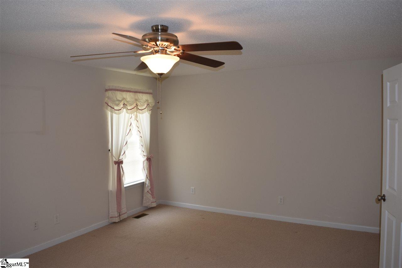 320 Gale Wind Court Inman, SC 29349 - Photo 16 of 28
