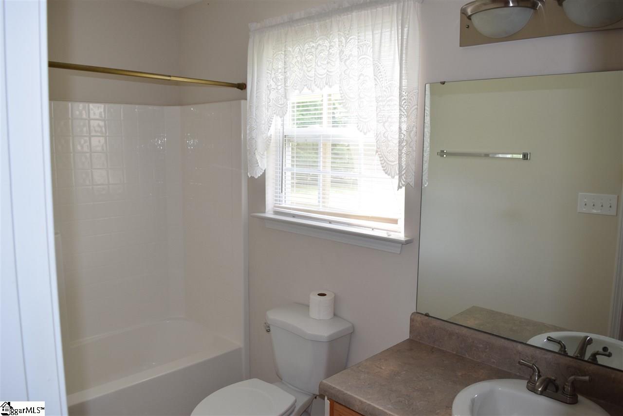 320 Gale Wind Court Inman, SC 29349 - Photo 18 of 28