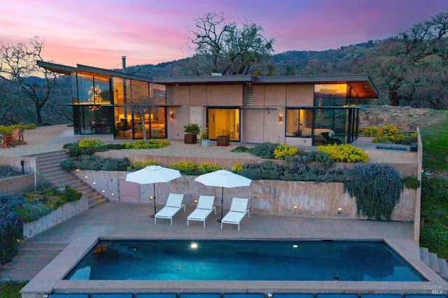 $3,850,000 | 24000 Fig Tree Lane, Hopland, CA 95449