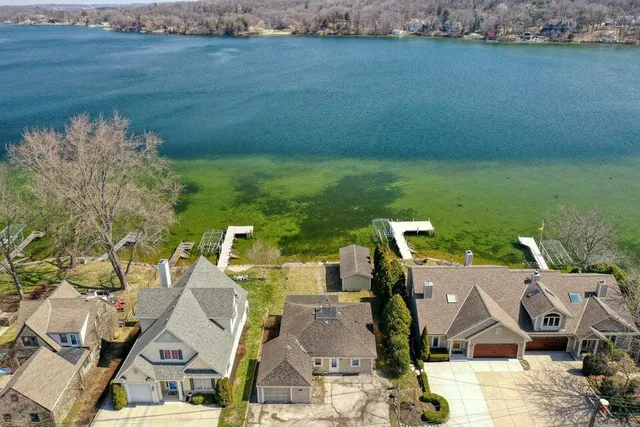 $985,000 | 1603 Milwaukee Street, Delafield, WI 53018