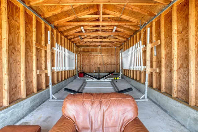 $985,000 | 1603 Milwaukee Street, Delafield, WI 53018