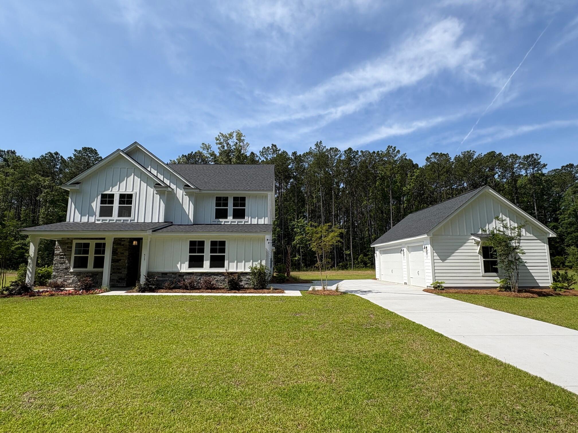 517 Rendezvous Way Huger, SC 29450 - Photo 1 of 25 517 Rendezvous Way