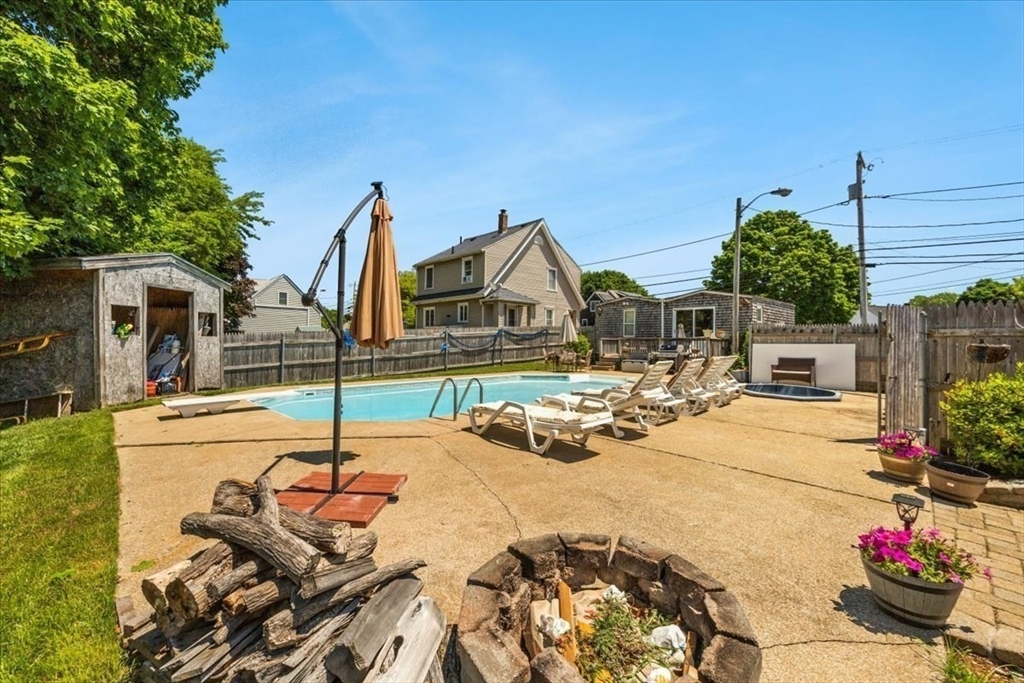117 Pinehurst Avenue Swansea, MA 02777 - Photo 19 of 42 Gallery Image 19