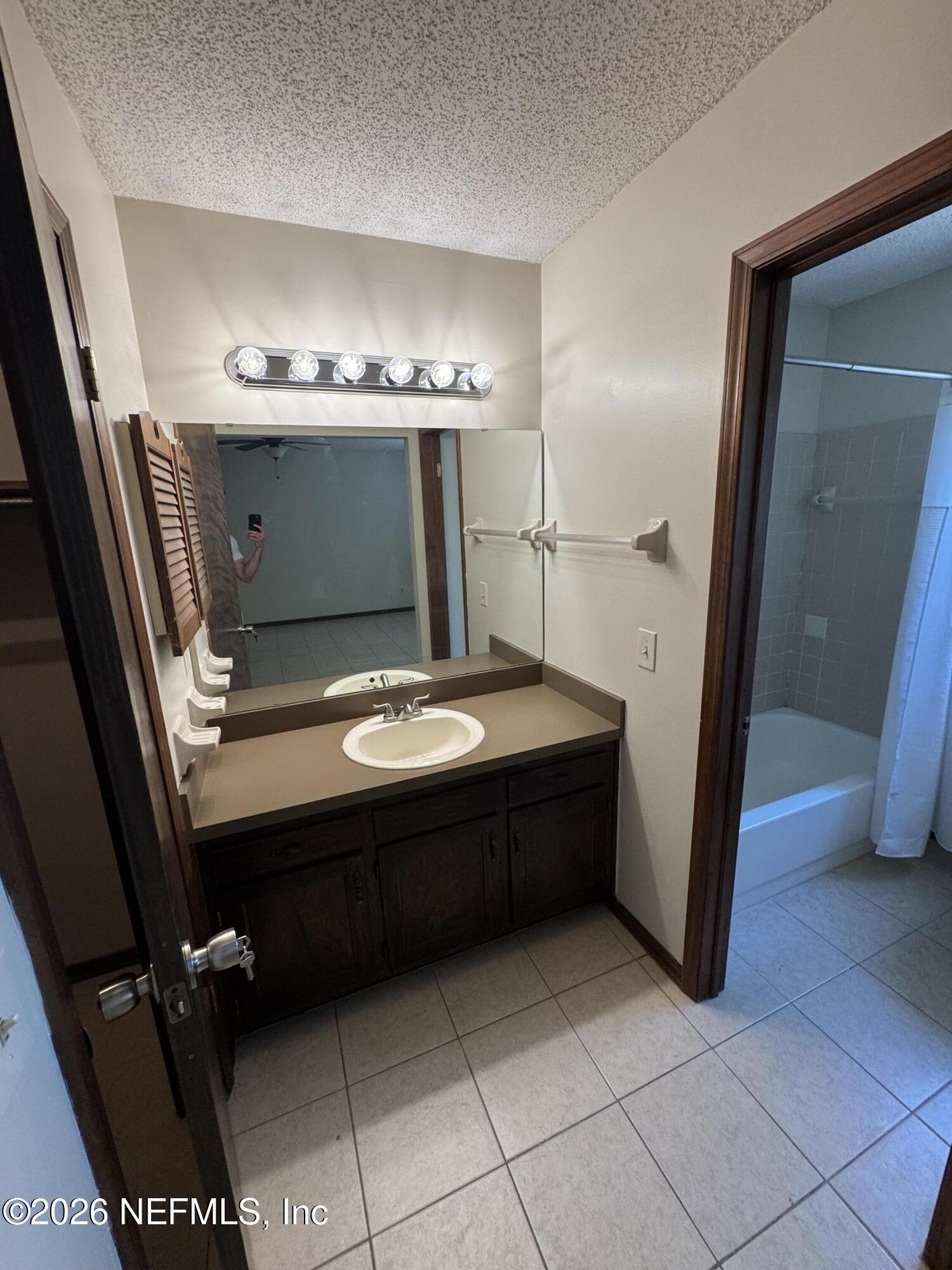 8321 Crosswind Road Jacksonville, FL 32244 - Photo 6 of 18 IMG_0537