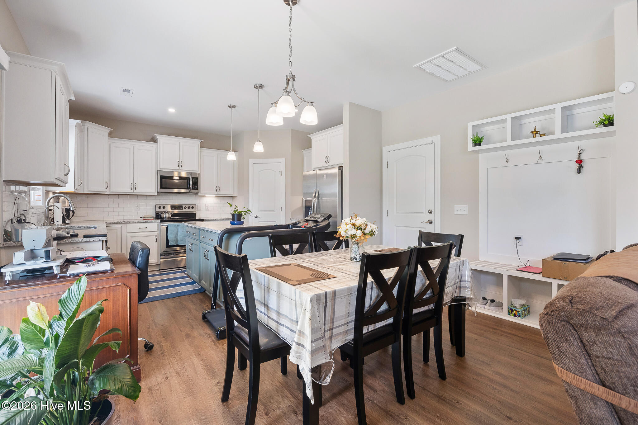 342 Dunston Road Carthage, NC 28327 - Photo 5 of 33 Kitchen / Dining Room Area