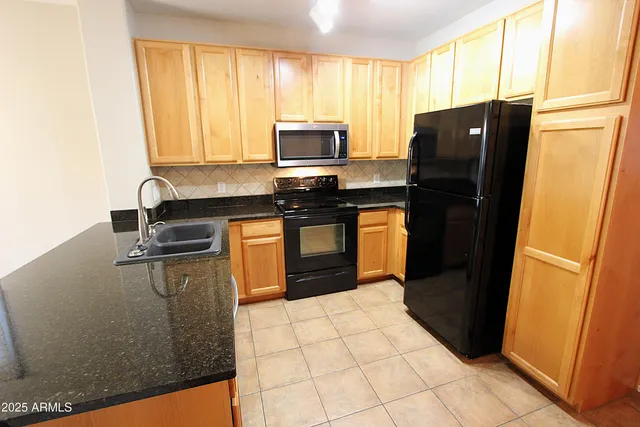 $379,999 | 3630 East Leslie Drive, Gilbert, AZ 85296