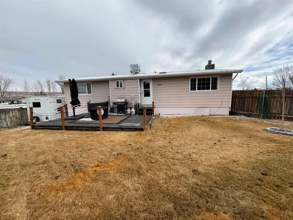 $330,000 | 2235 Colorado Drive, Green River, WY 82935