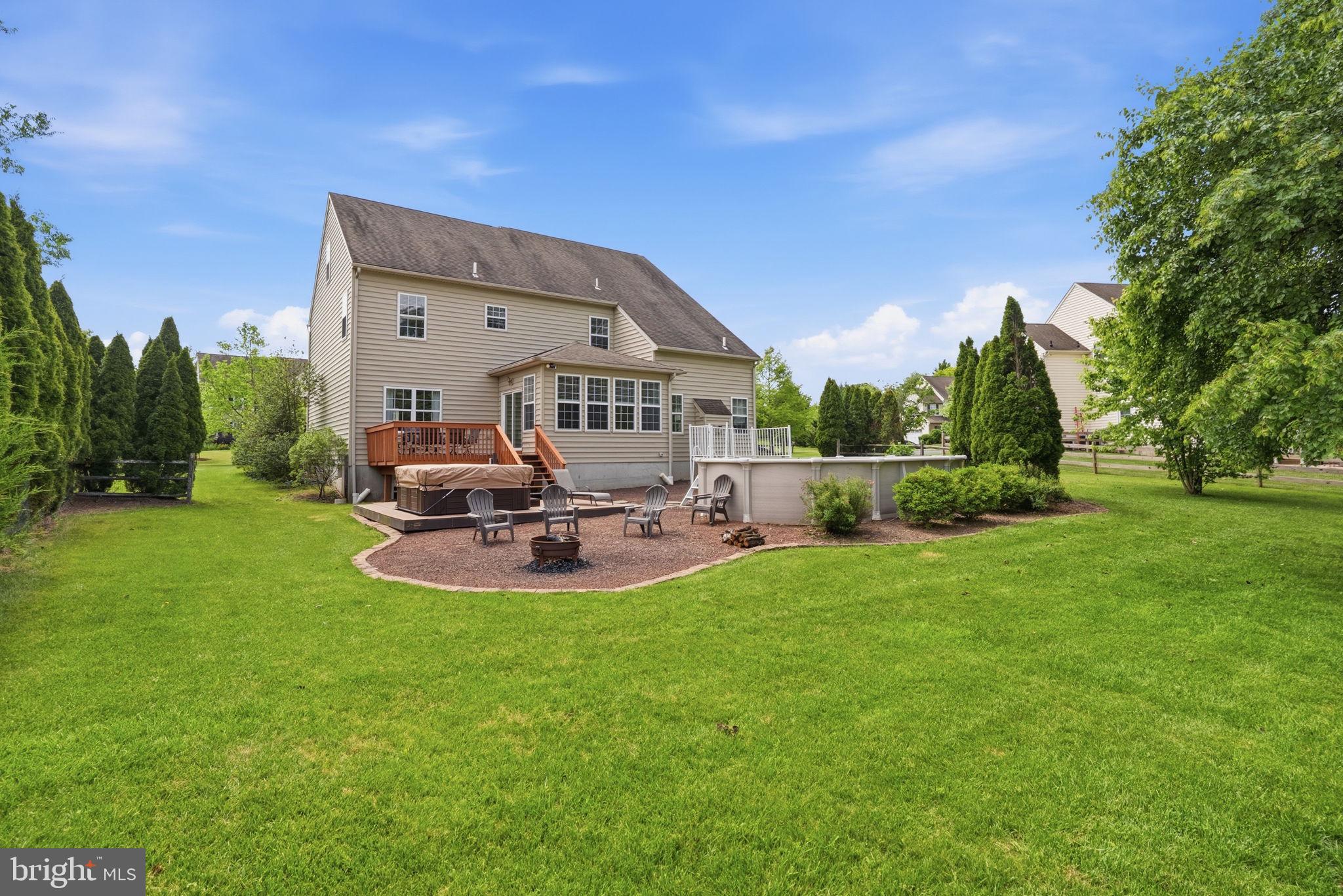 89 Bella Rosa Court Royersford, PA 19468 - Photo 46 of 53 Exterior back