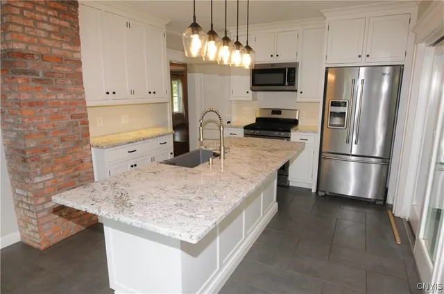 $2,900 | 100 Utica Street, Kirkland, NY 13323