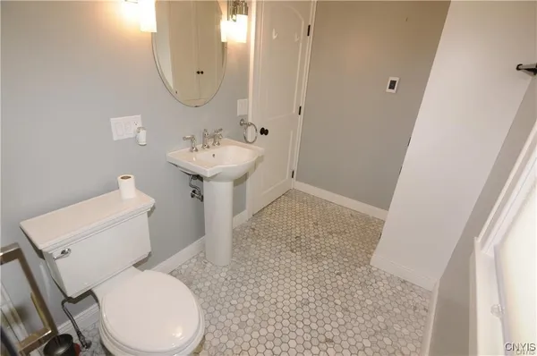 $2,900 | 100 Utica Street, Kirkland, NY 13323