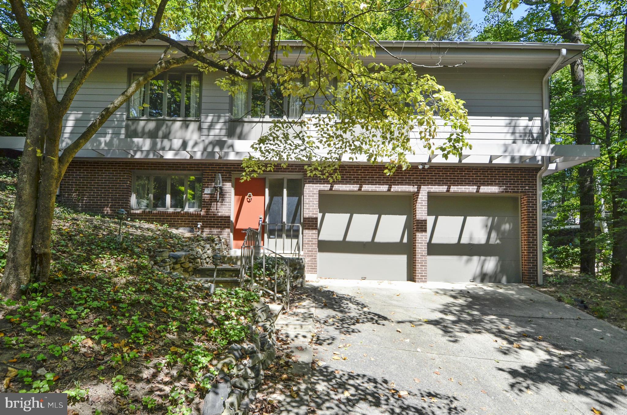 22 Parkside Road Silver Spring, MD 20910 - Photo 1 of 28 Exterior (Front)