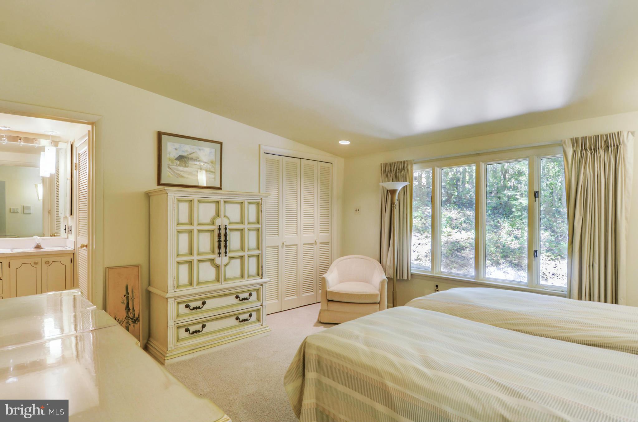 22 Parkside Road Silver Spring, MD 20910 - Photo 14 of 28 Bedroom2