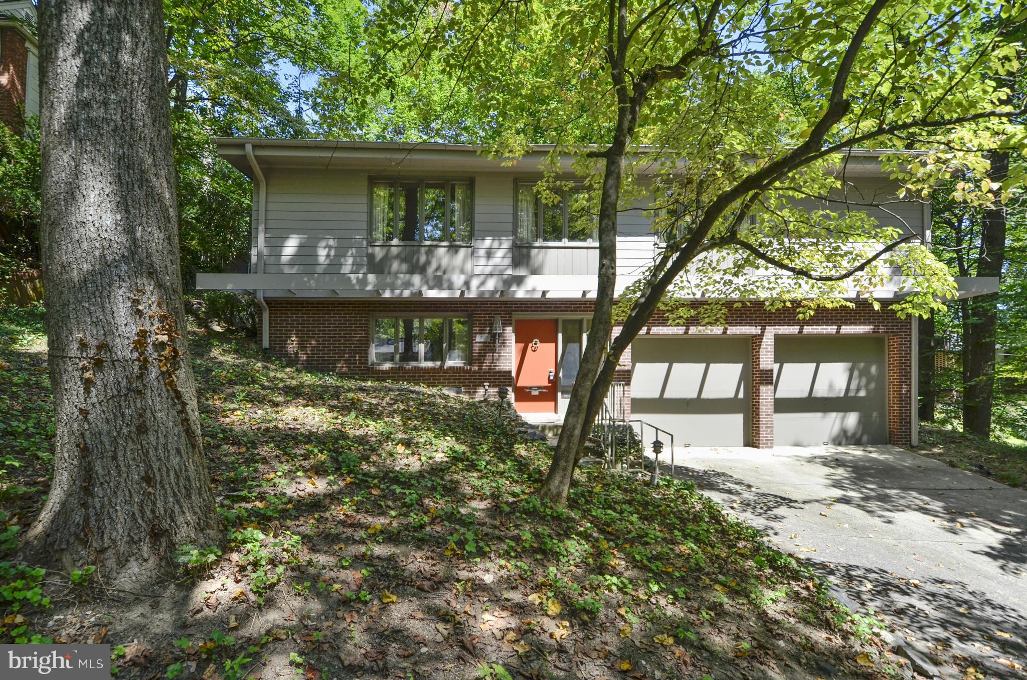 22 Parkside Road Silver Spring, MD 20910 - Photo 3 of 28 Exterior (Front)
