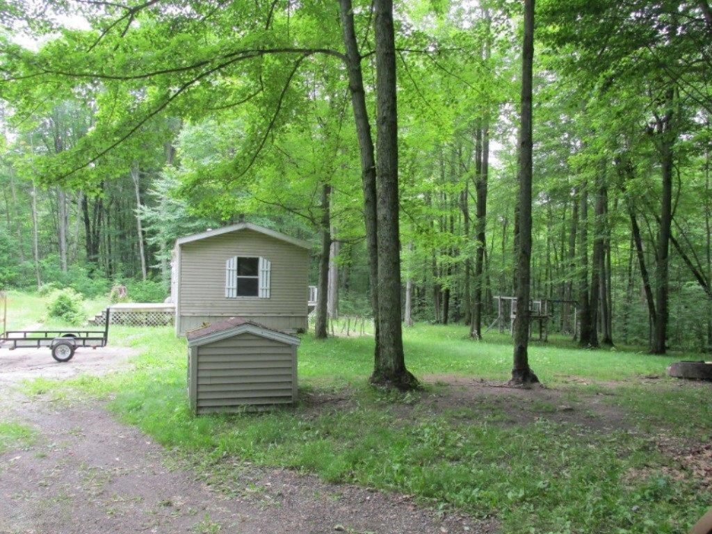 15607 Timbercrest Road Mecosta, MI 49332 - Photo 5 of 8 IMG_6529
