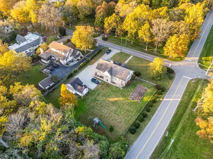 $1,999,999 | 4411 Iroquois Avenue, Nashville, TN 37205