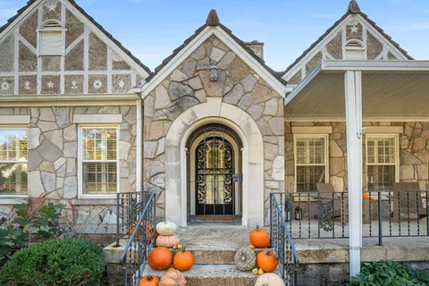 $1,999,999 | 4411 Iroquois Avenue, Nashville, TN 37205