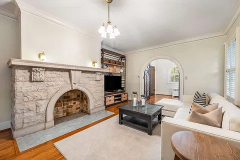 $1,999,999 | 4411 Iroquois Avenue, Nashville, TN 37205