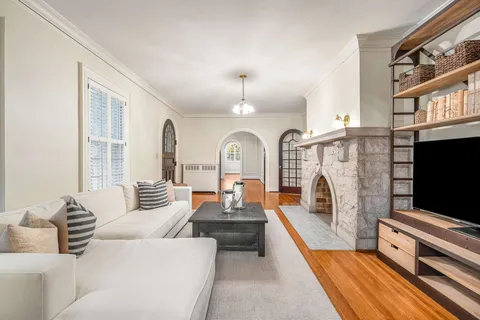 $1,999,999 | 4411 Iroquois Avenue, Nashville, TN 37205