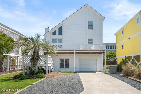 $827,000 | 108 Sunshine, Holden Beach, NC 28462