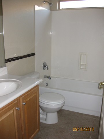 4299 East Del Rio Street Gilbert, AZ 85295 - Photo 8 of 14 d