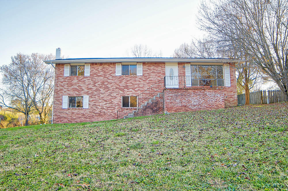 616 Corbley Road Rossville, GA 30741 - Photo 1 of 24 front