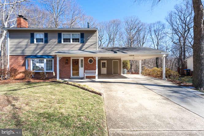 6805 Gillings Road Springfield, VA 22152 - Photo 3 of 56