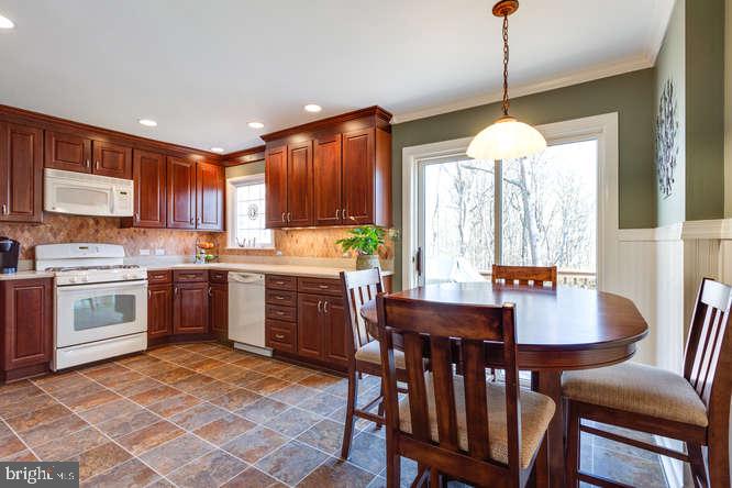 6805 Gillings Road Springfield, VA 22152 - Photo 21 of 56