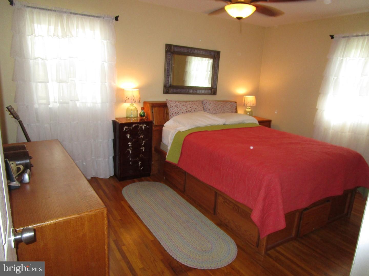 6805 Gillings Road Springfield, VA 22152 - Photo 36 of 56