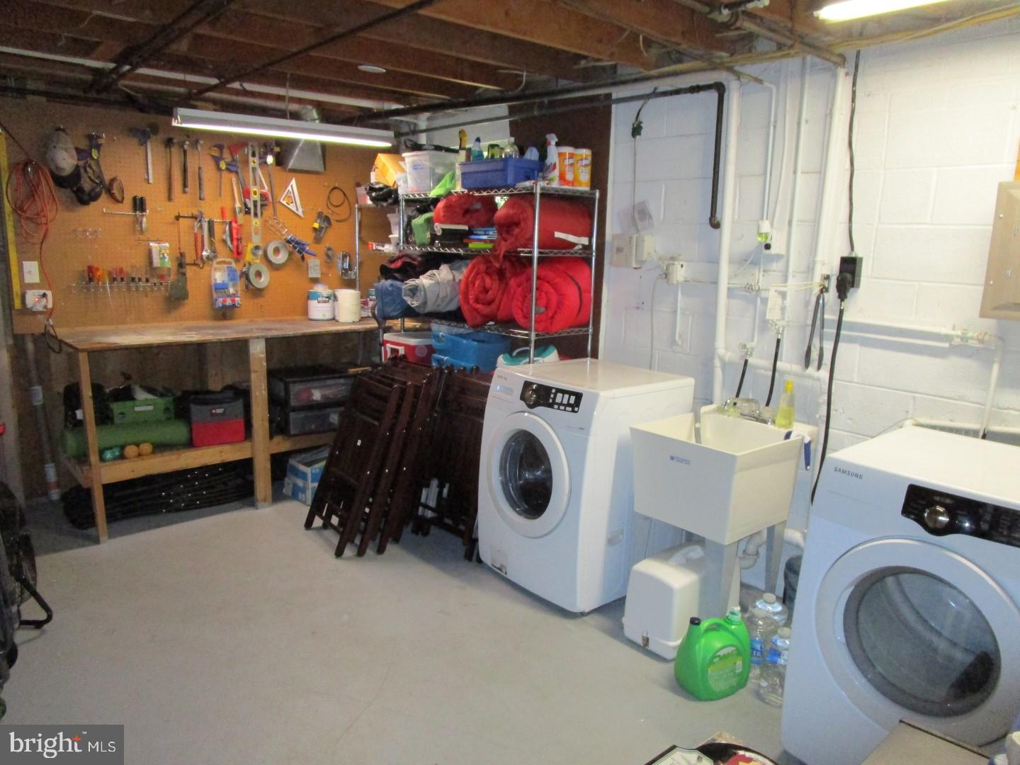6805 Gillings Road Springfield, VA 22152 - Photo 46 of 56