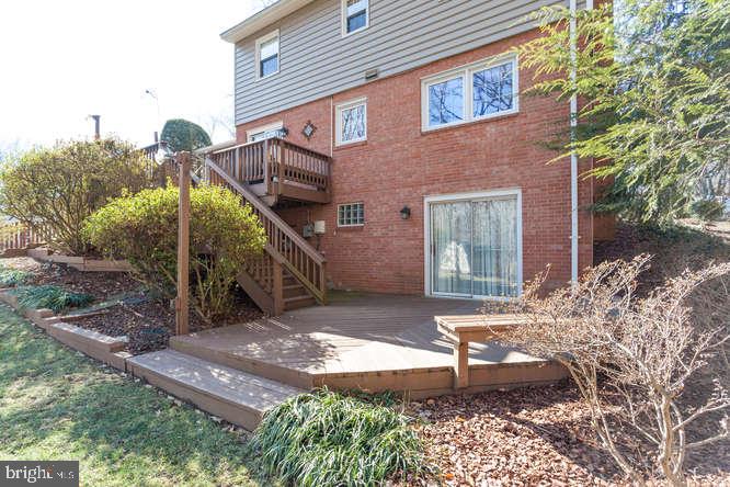 6805 Gillings Road Springfield, VA 22152 - Photo 53 of 56