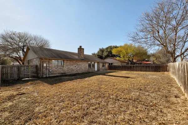 $2,350 | 1214 Doonesbury Drive, Austin, TX 78758