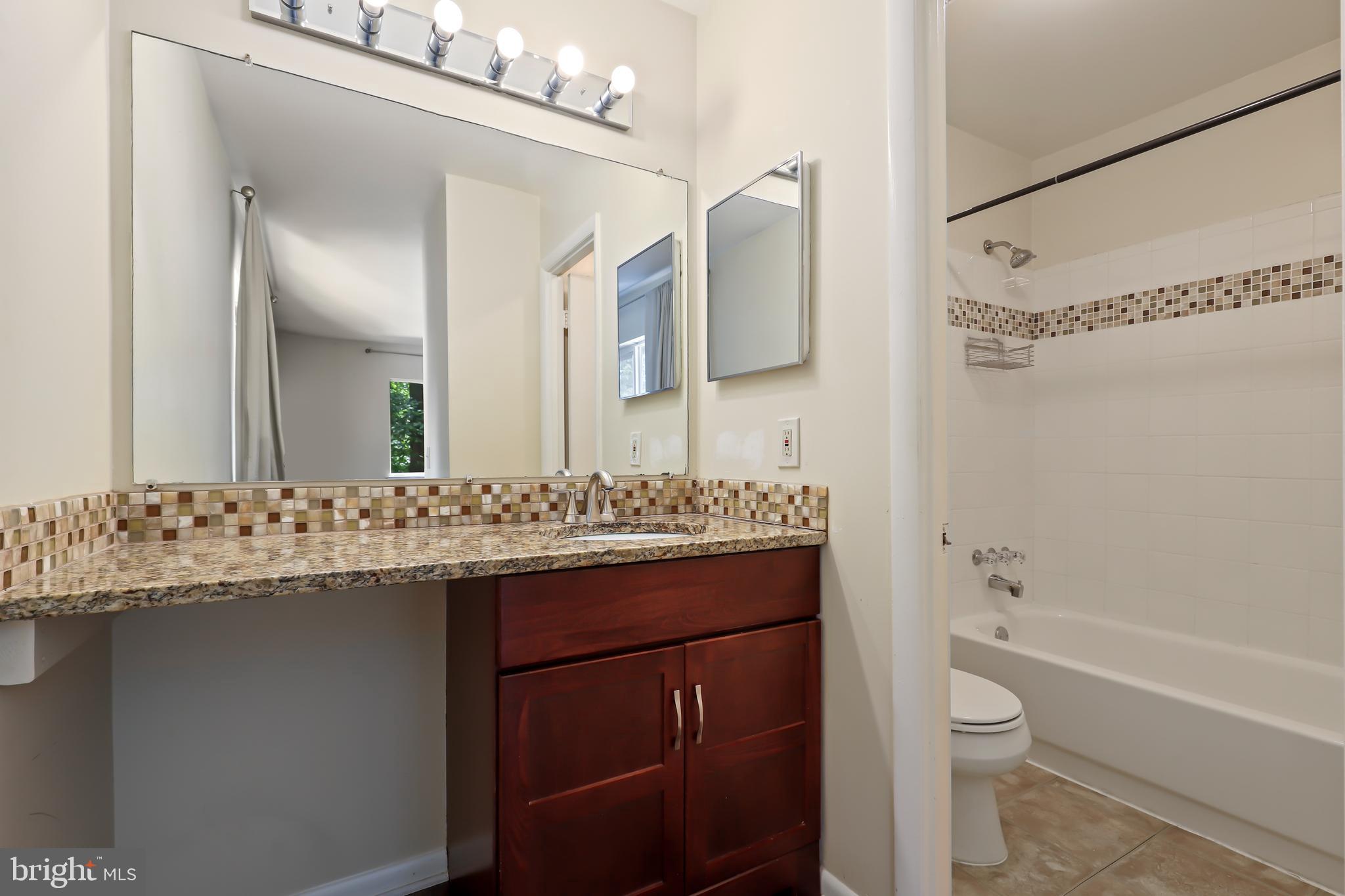 11955 Barrel Cooper Court Reston, VA 20191 - Photo 17 of 51