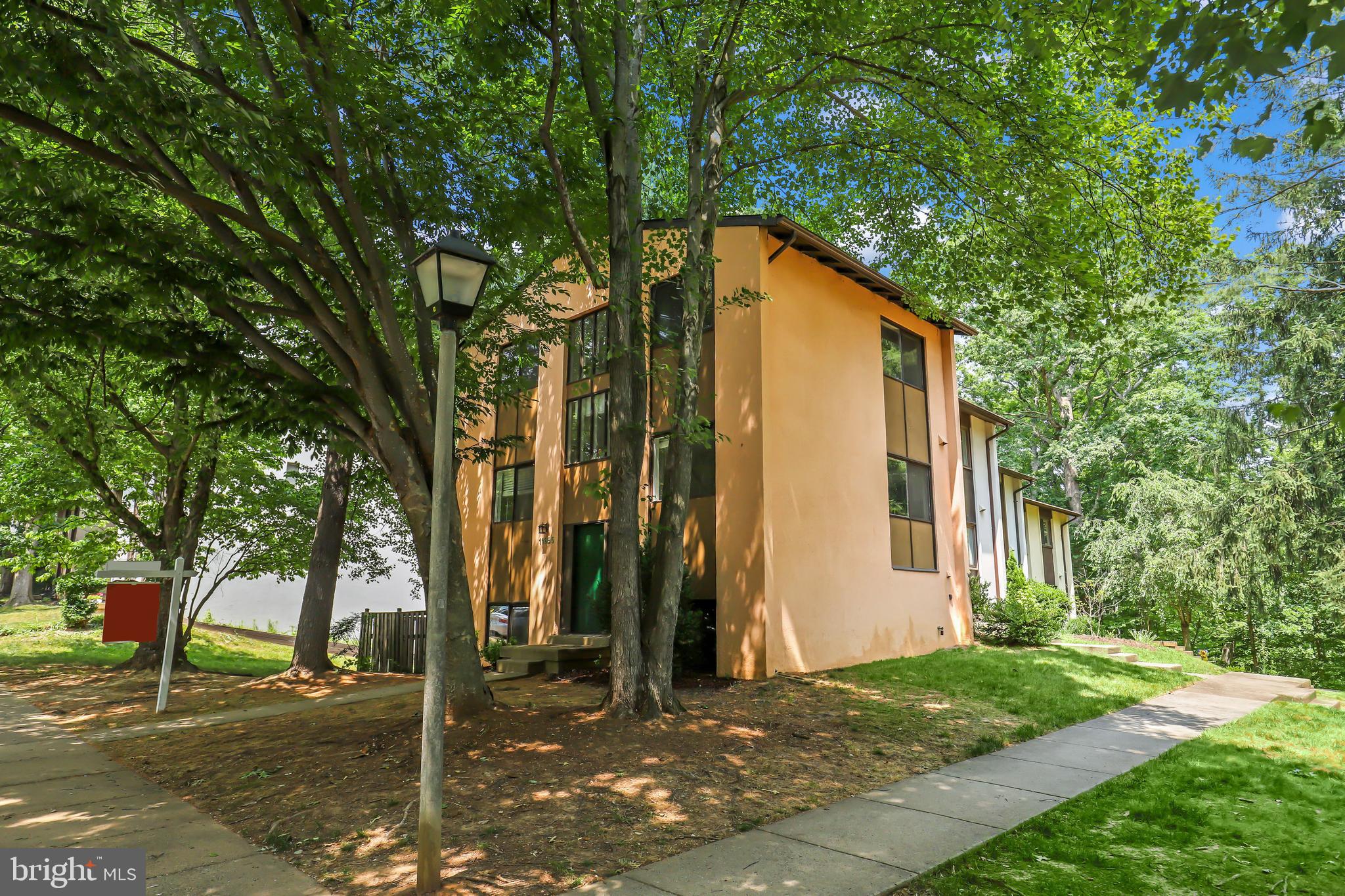11955 Barrel Cooper Court Reston, VA 20191 - Photo 36 of 51