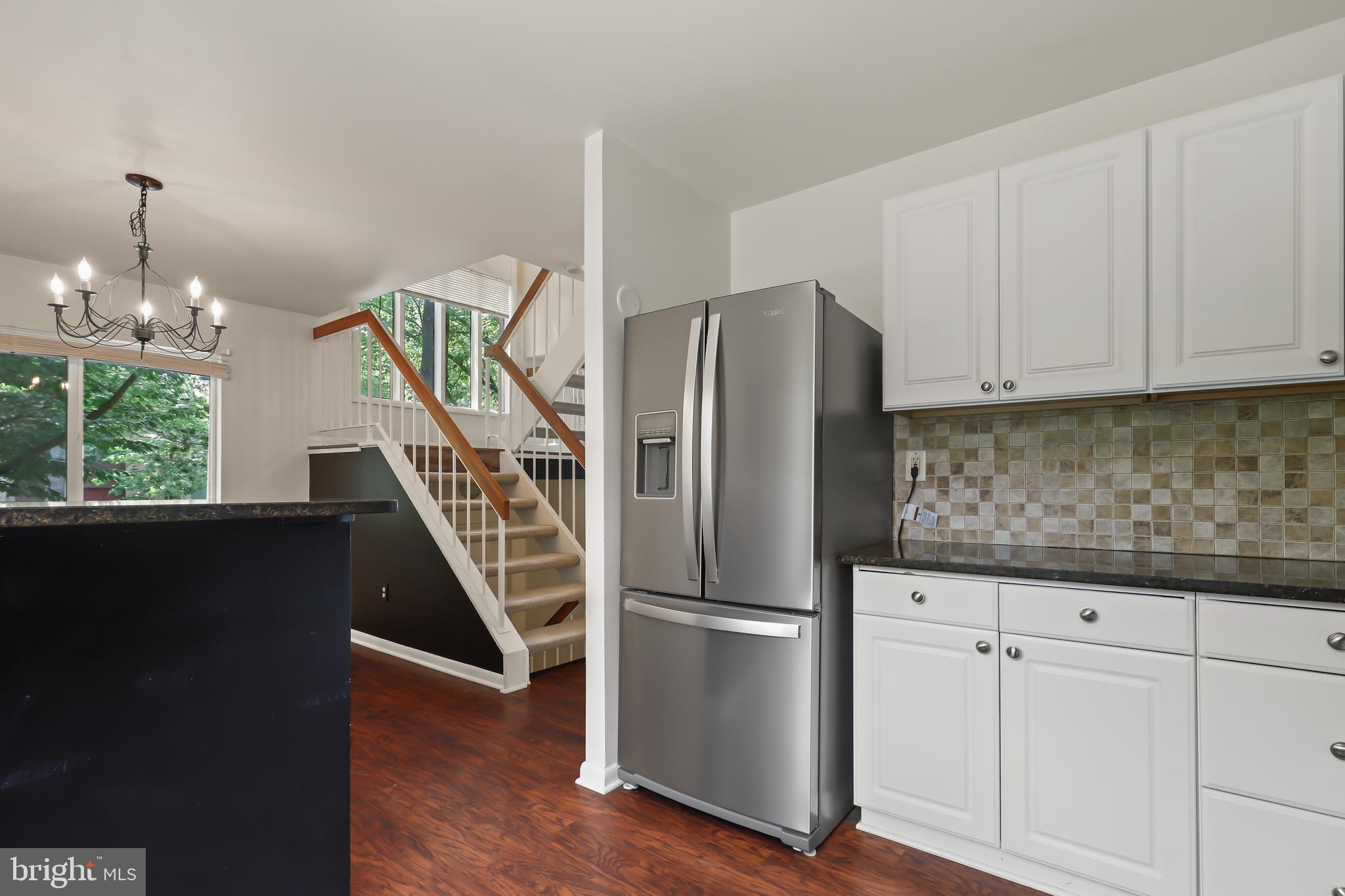 11955 Barrel Cooper Court Reston, VA 20191 - Photo 9 of 51