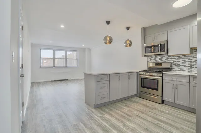 $2,450 | 7100 Boulevard East, Unit 1B, Guttenberg, NJ 07093