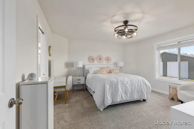 $600,000 | 11791 Crystal Ridge Drive Northeast, Sparta, MI 49345